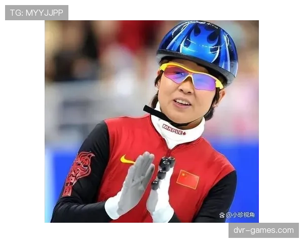 王濛训练完顺手买个包，教练在后面追着喊别刷爆卡